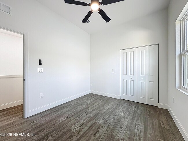 Building Photo - 8912 Hogan Rd