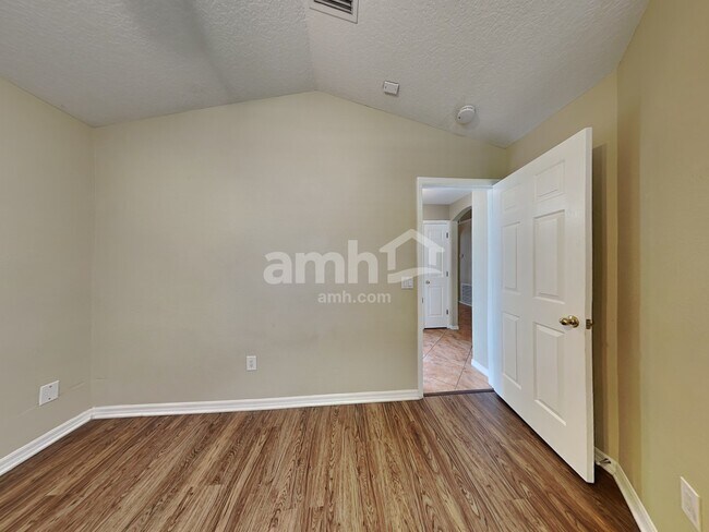 Building Photo - 18916 Wood Sage Dr