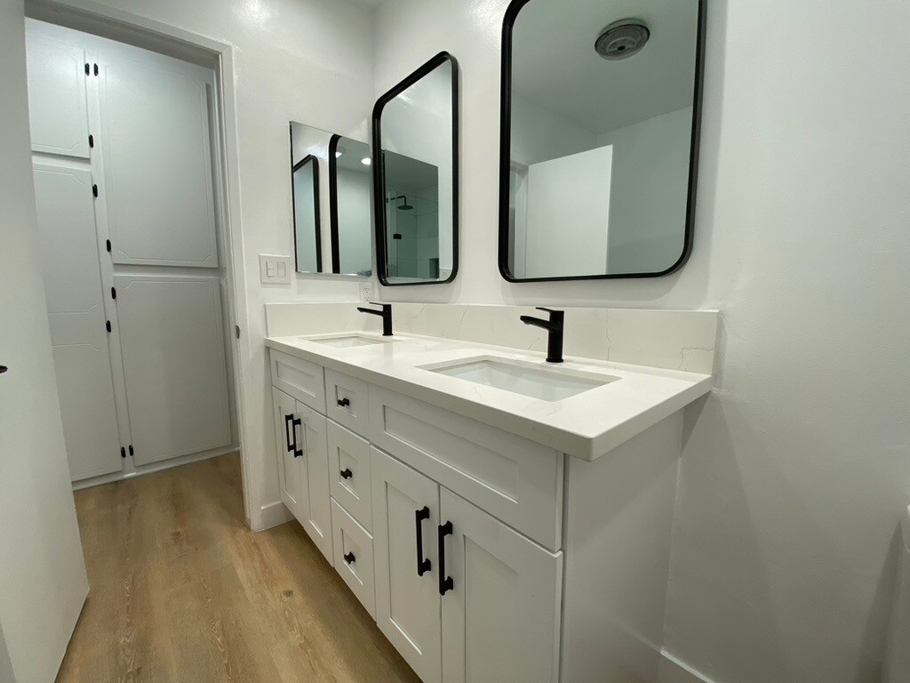 Dual sink vanity w/ Kraus Hardware - 1203 N Sweetzer Ave