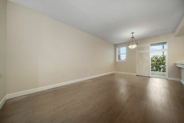 Building Photo - 1706 20th Ave