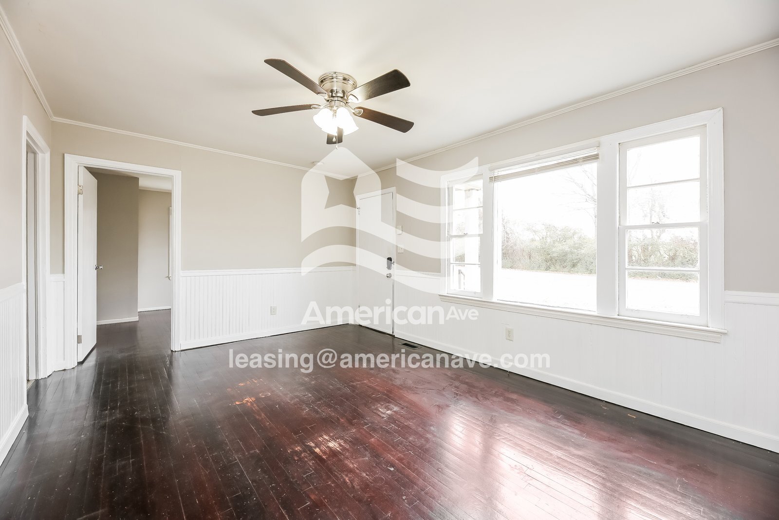 Building Photo - 409 Emma St