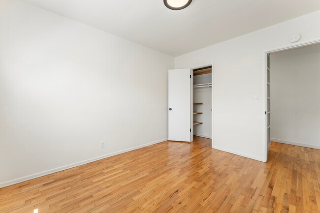 Building Photo - 12935 Greene Ave