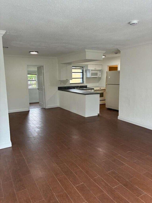 Building Photo - 1741 NW 27th Ave