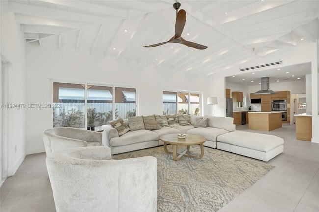 Building Photo - 12478 N Bayshore Dr