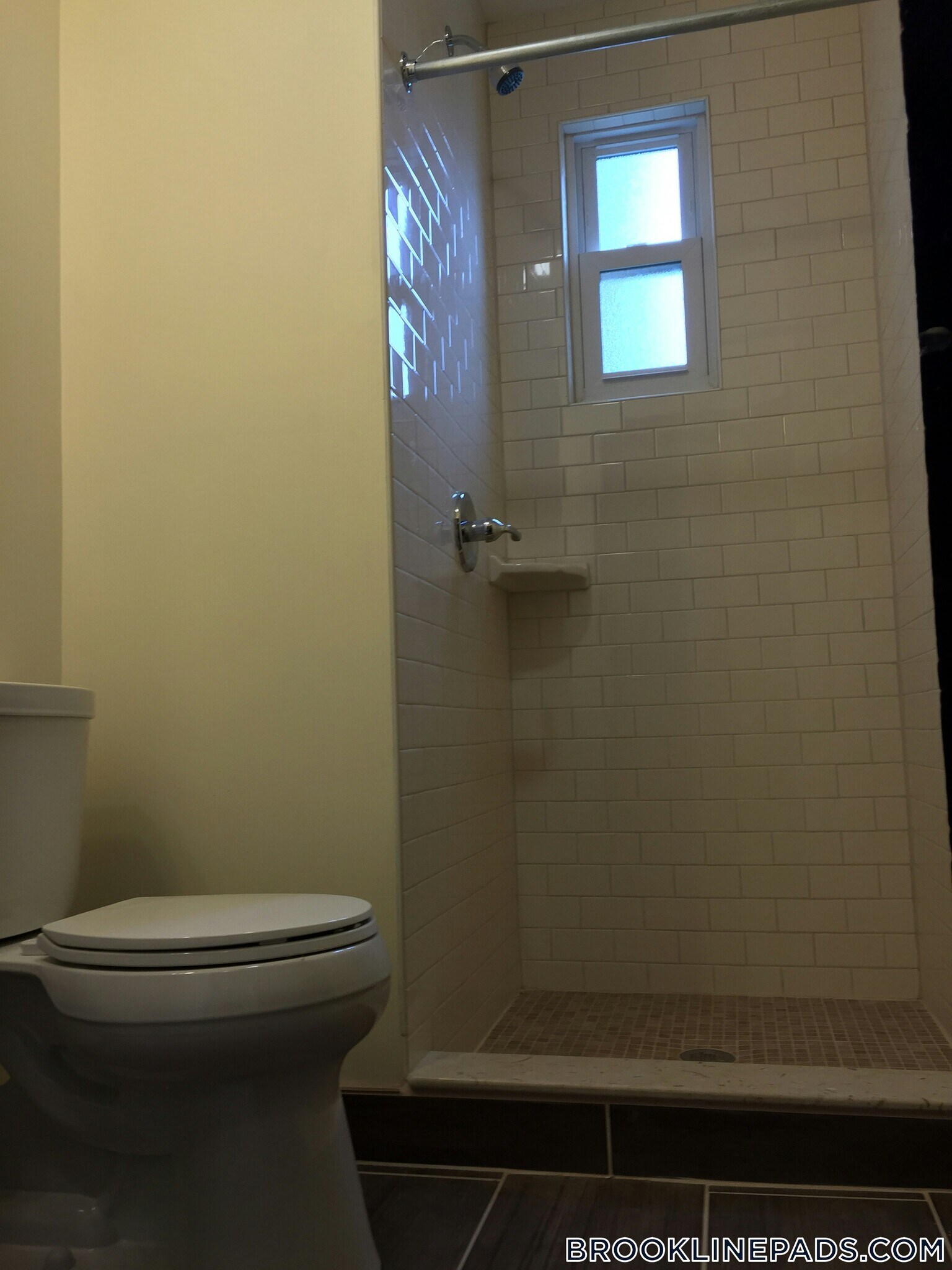 Building Photo - 5 Smythe St