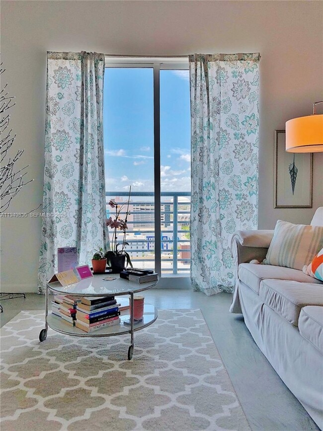 Building Photo - 234 NE 3rd St