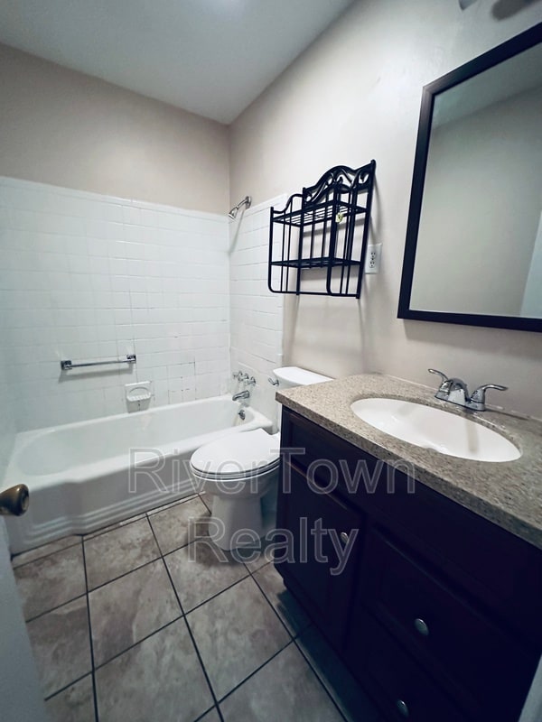 Building Photo - 8386 Booneville Dr