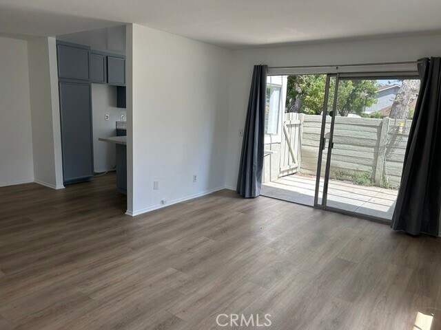 Building Photo - 1735 N Willow Woods Dr