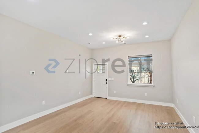 Building Photo - 3649 Wilmington Rd