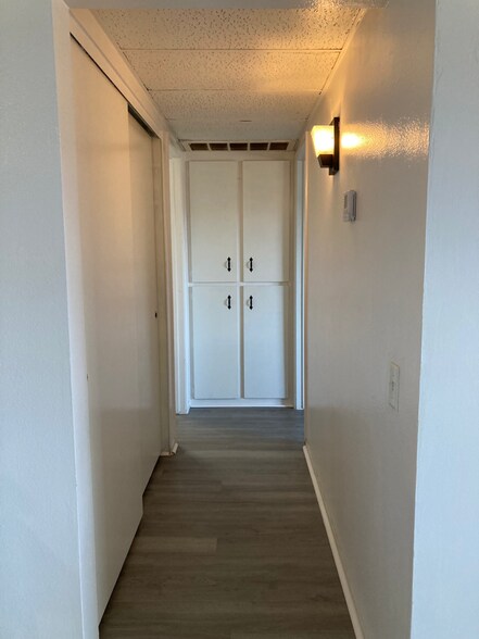 Building Photo - 6416 Friars Rd