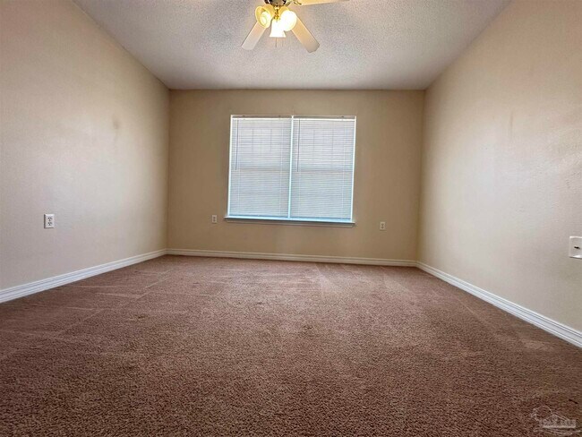 Building Photo - 3001 Flintlock Dr