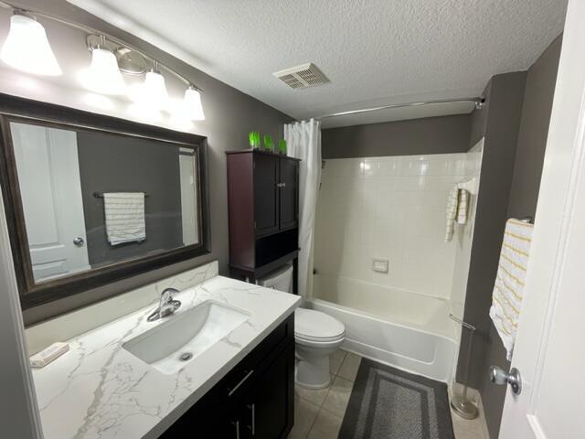 Building Photo - 110 Villa Cir