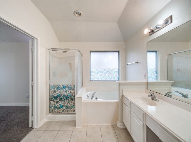 Building Photo - 15106 Brookwood Bridge Ln