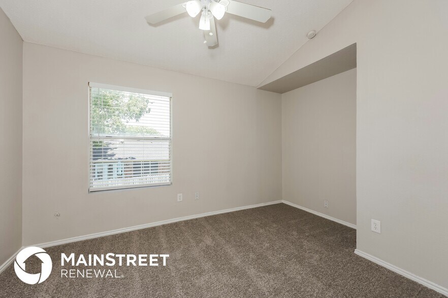 Building Photo - 3705 Huckleberry Dr