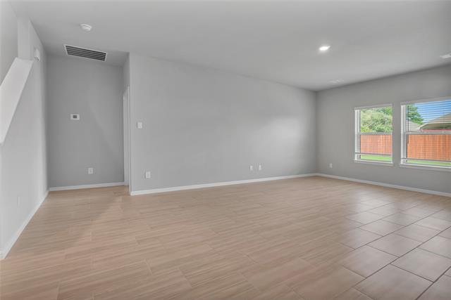 Building Photo - 16404 Severn Ln