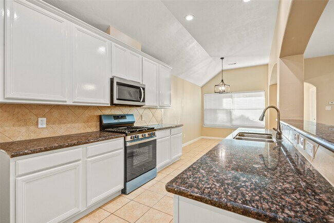 Building Photo - 10506 Pleasant Villas Ln