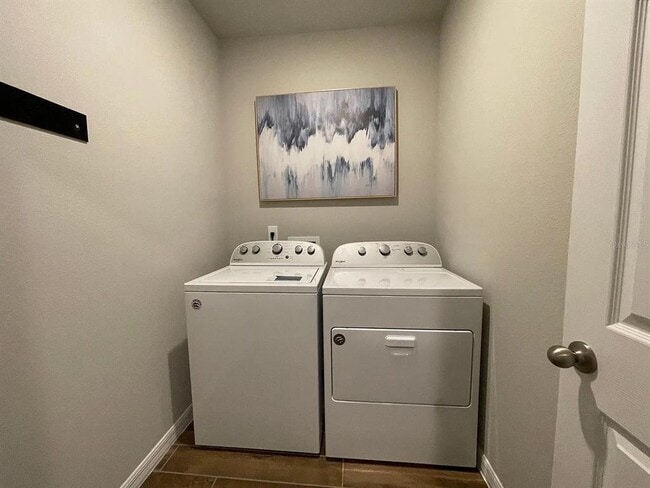 Building Photo - 17135 Cagan Crossings Blvd