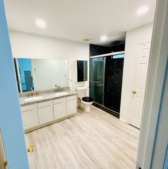 Building Photo - 3739 Brighton Springs Ln