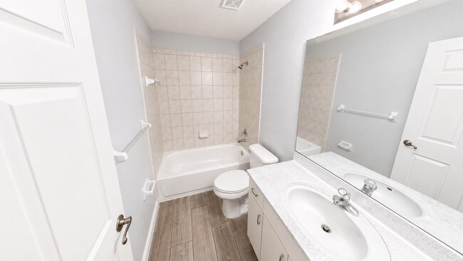 Building Photo - Beautiful 3 Bedroom Home for Rent in Hidden Lake – SW Ocala