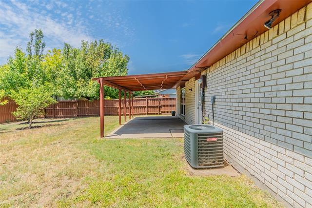 Building Photo - 5120 Runyon Dr