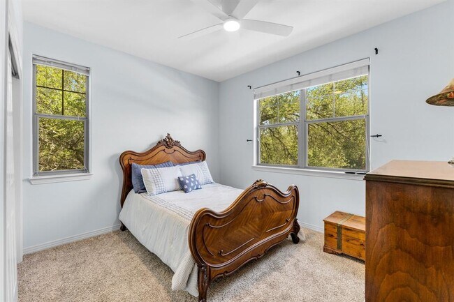 Building Photo - 4307 Eck Ln