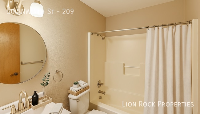 Building Photo - 500 NW 4th St