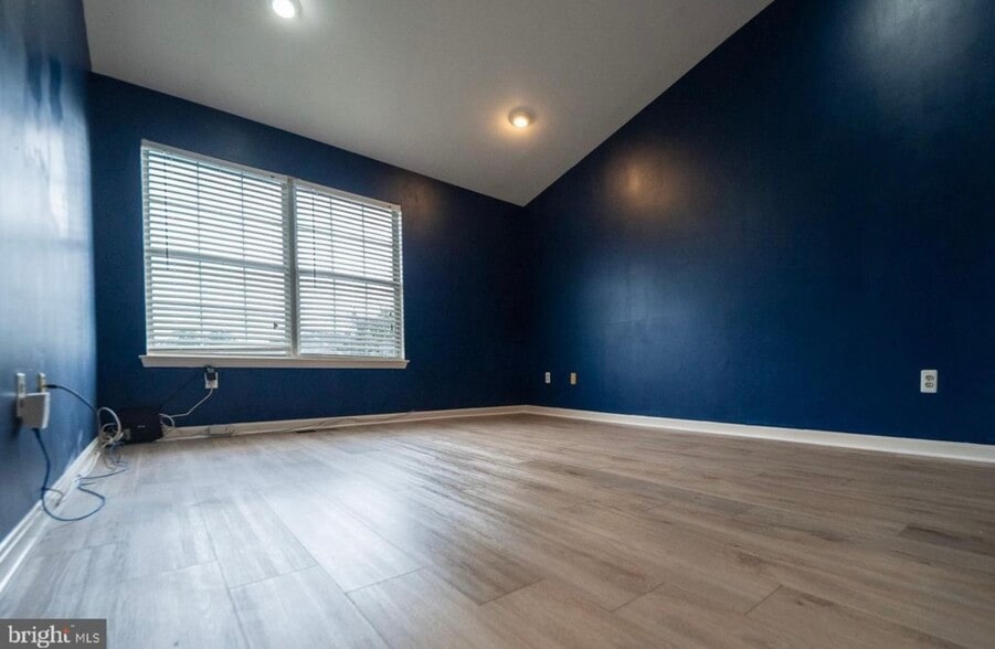 Building Photo - 13909 King Gregory Way