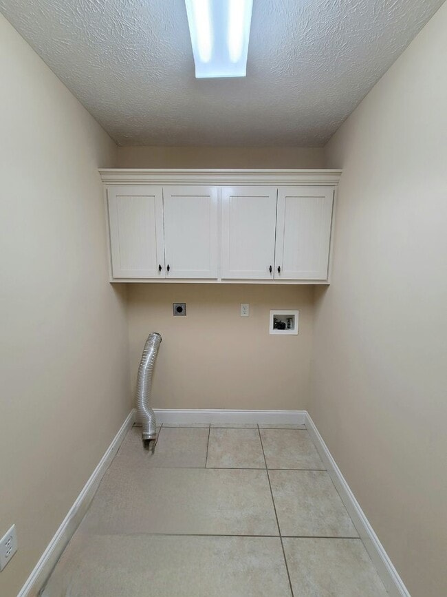 Building Photo - The Landings-Lynn Haven
