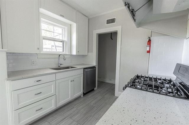 Building Photo - 3901 Prescott Ave