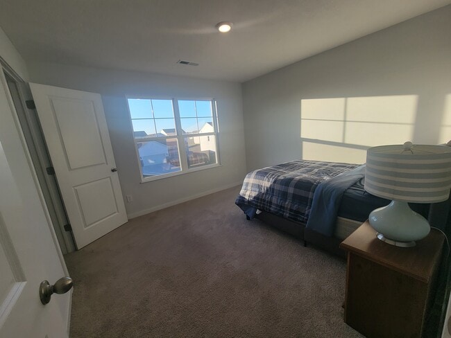 Building Photo - 131 Natalie Ln