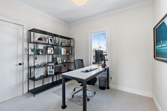 Building Photo - Luxury 12 South Living! $13,000 per month lease. 6 Bed 6 Bath with Great Outdoor Space and Bonus ...