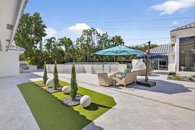 Building Photo - 2673 NW 64th Blvd