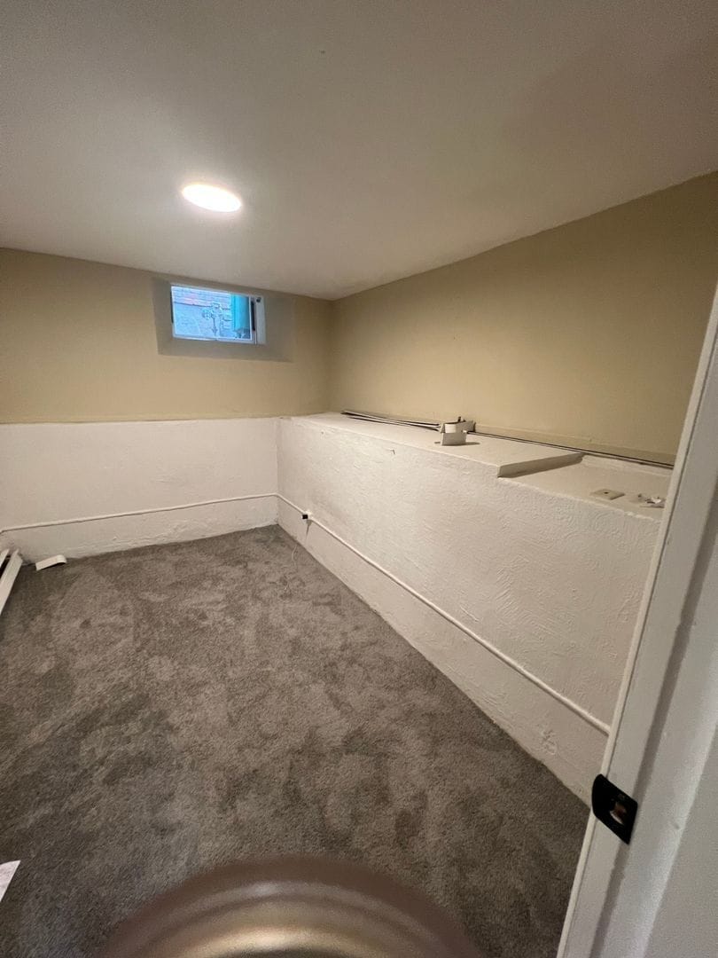 Building Photo - 2101 E 16th Ave