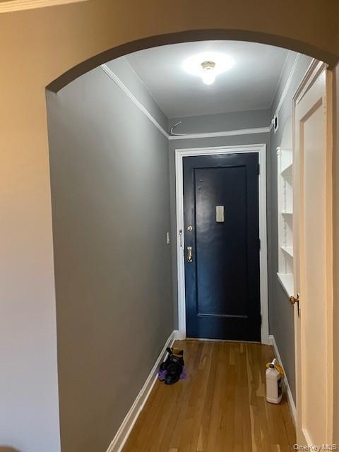 Building Photo - 300 Main St