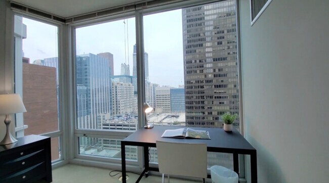 Building Photo - 245 E Ohio St