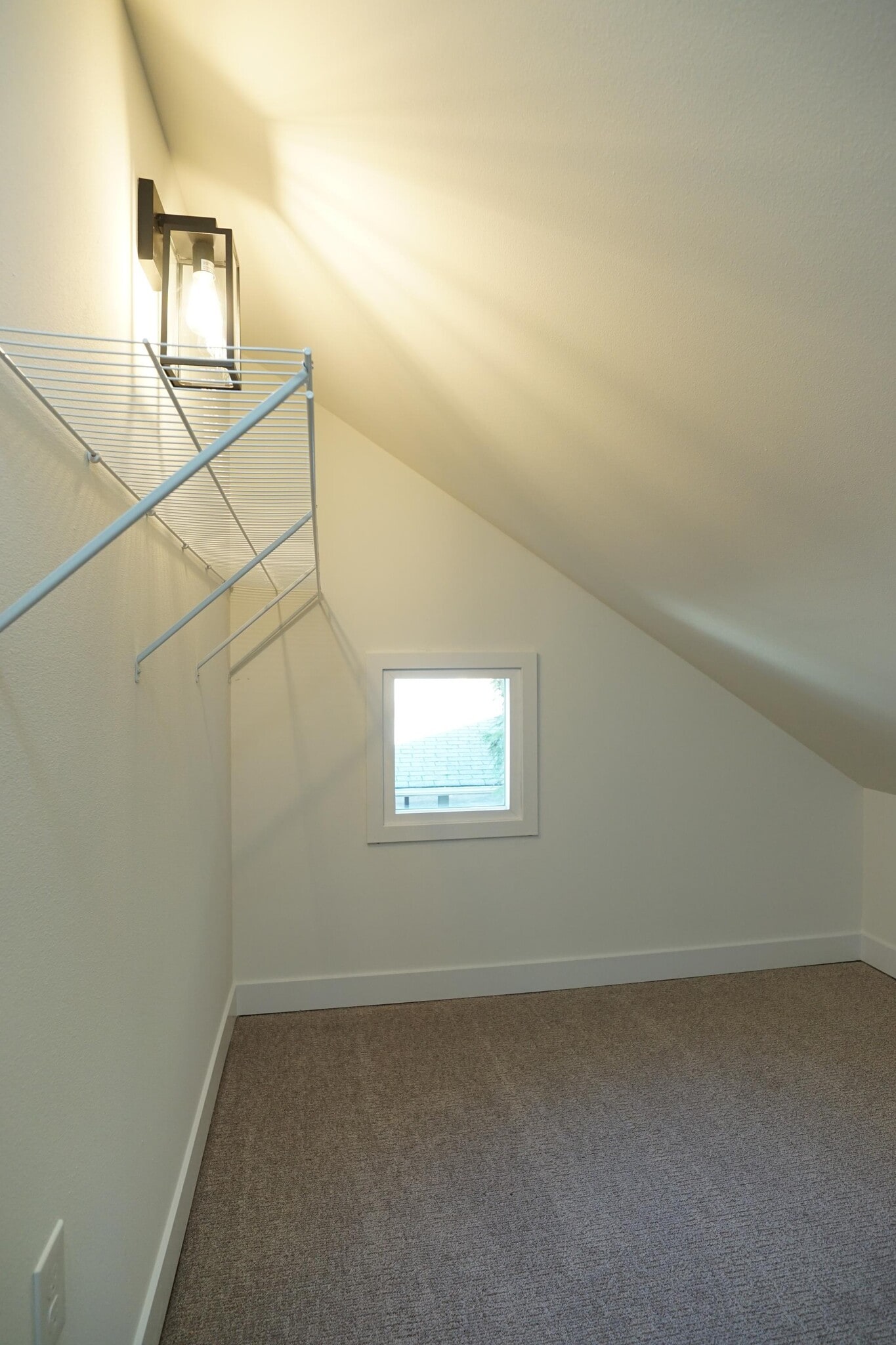 Building Photo - 2922 S Adams St