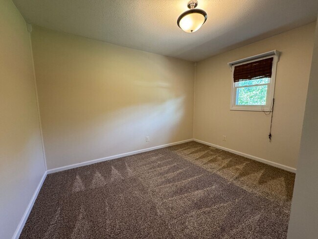 Building Photo - 1701 S Tower Rd