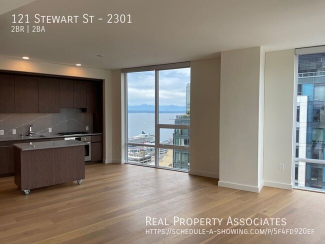 Building Photo - Beautiful High-Rise Condo in Emerald Building