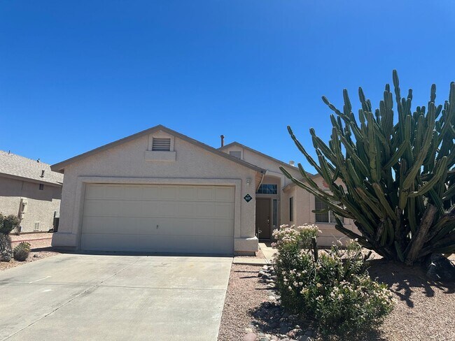 Building Photo - 3Bdrm / 2Ba  Bright & Clean near Thorneydale/Hardy