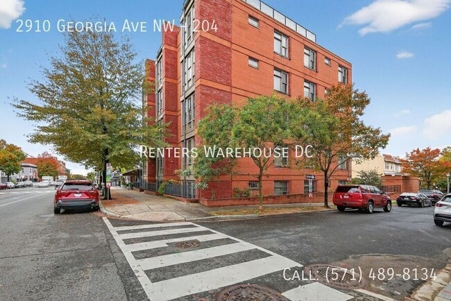 Building Photo - 2910 Georgia Ave NW