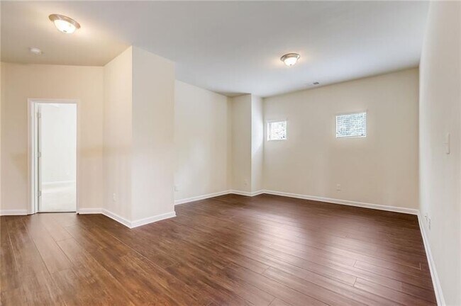 Building Photo - 2680 Ogden Trl