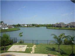 Building Photo - 3610 Shoreview Ln