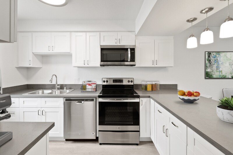 Building Photo - 712 S Fernwood St