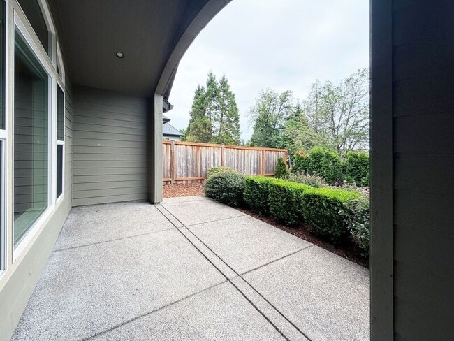 Building Photo - 2523 Borders Dr