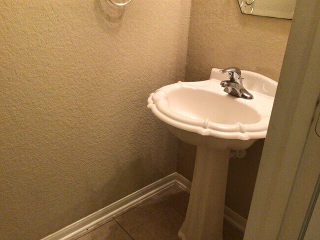 Building Photo - 1022 Yorkshire Hollow Ln