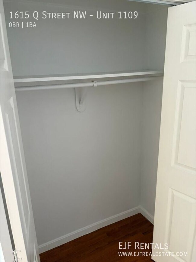 Building Photo - 1615 Q St NW