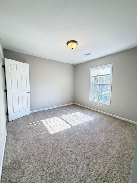 Building Photo - 7217 Curacas Dr