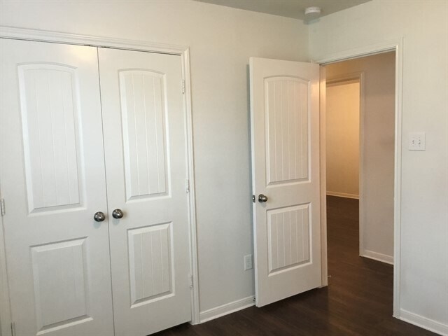 Building Photo - 22 Mira Loma Dr