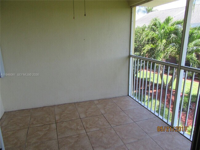 Building Photo - 2506 SE 19th Pl