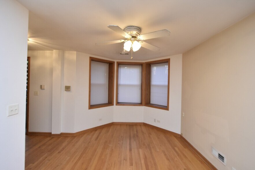 Building Photo - 2724 N Magnolia Ave